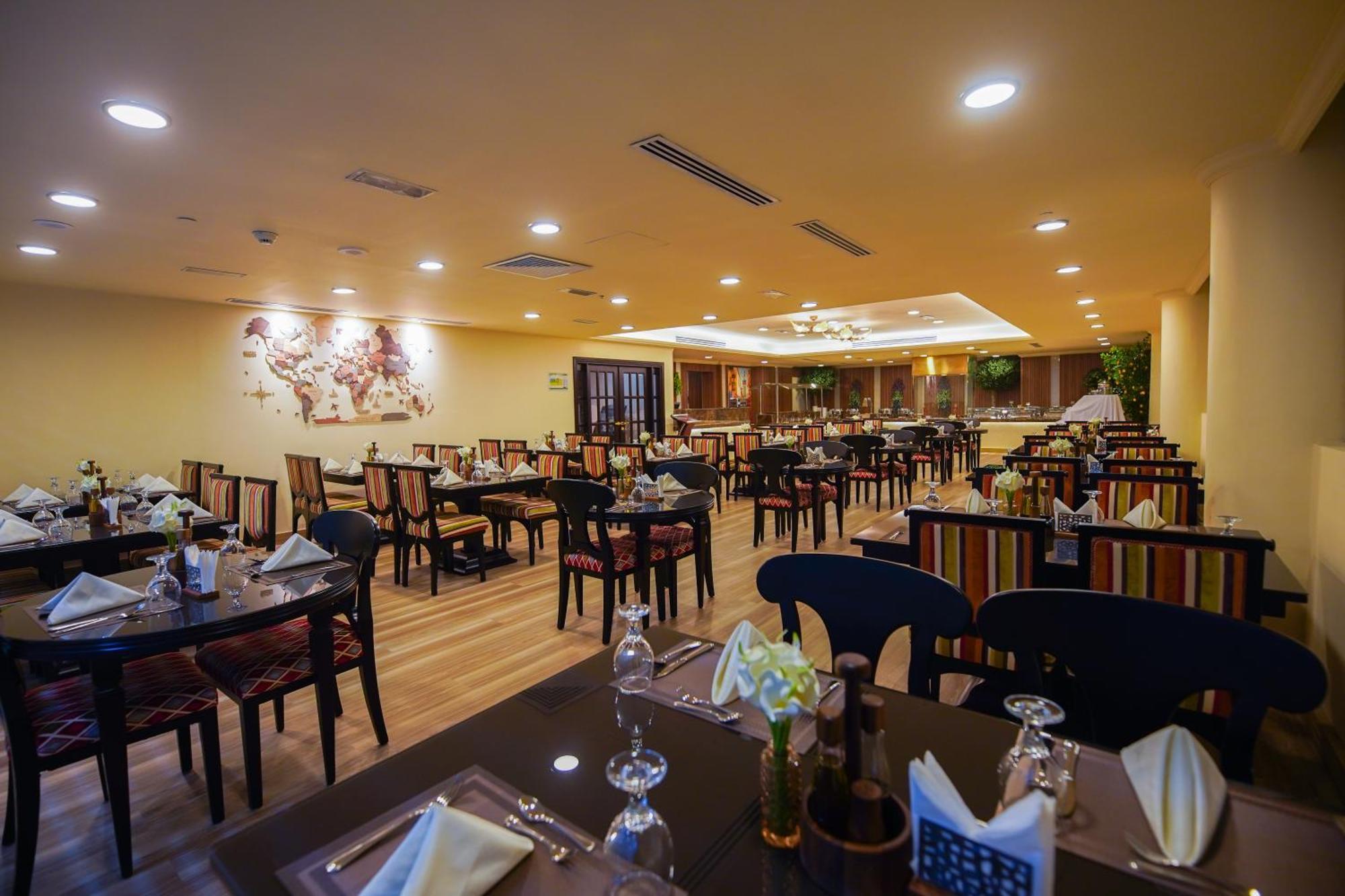 Grand Villaggio Hotel Abu Dhabi Luaran gambar
